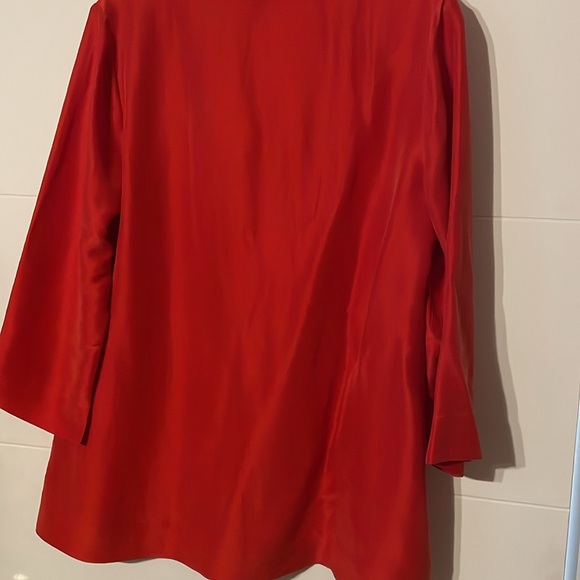 Eileen Fisher 100% silk Caftan Top. Lovely bright orange, red color. Size SP - Picture 4 of 16